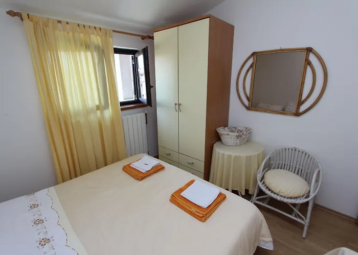 Apartment Milena *